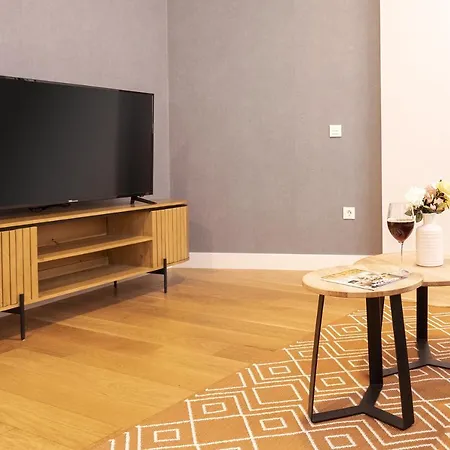 Appartement  *